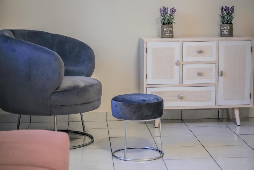 Only yours Meteora - 12