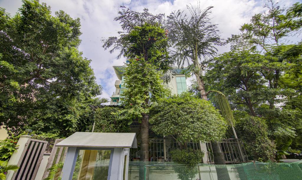 Zahrada ubytování Treebo Mall View, DLF Phase II