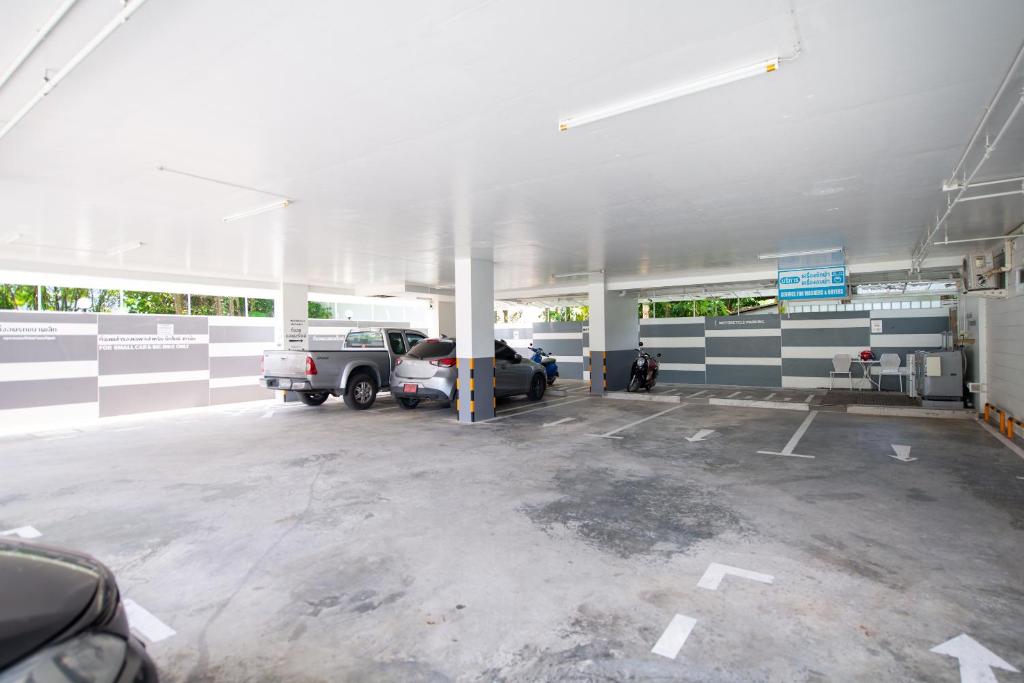 Shyne Place - Resim 12