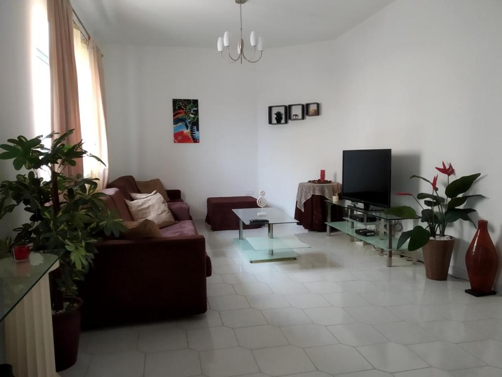 TV a/nebo společenská místnost v ubytování Villa Naxxar Malta