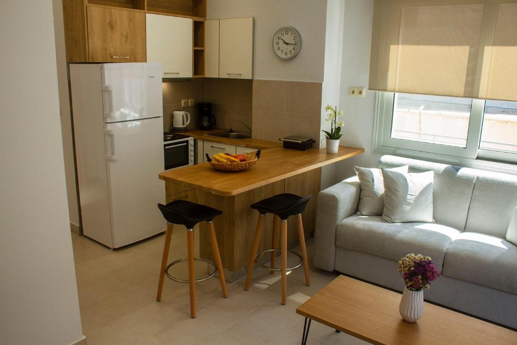 12 Keys Athens Apartments - 18