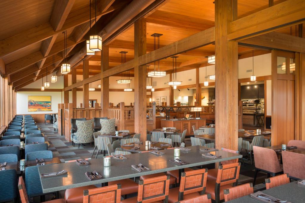 Restaurace v ubytování Skamania Lodge
