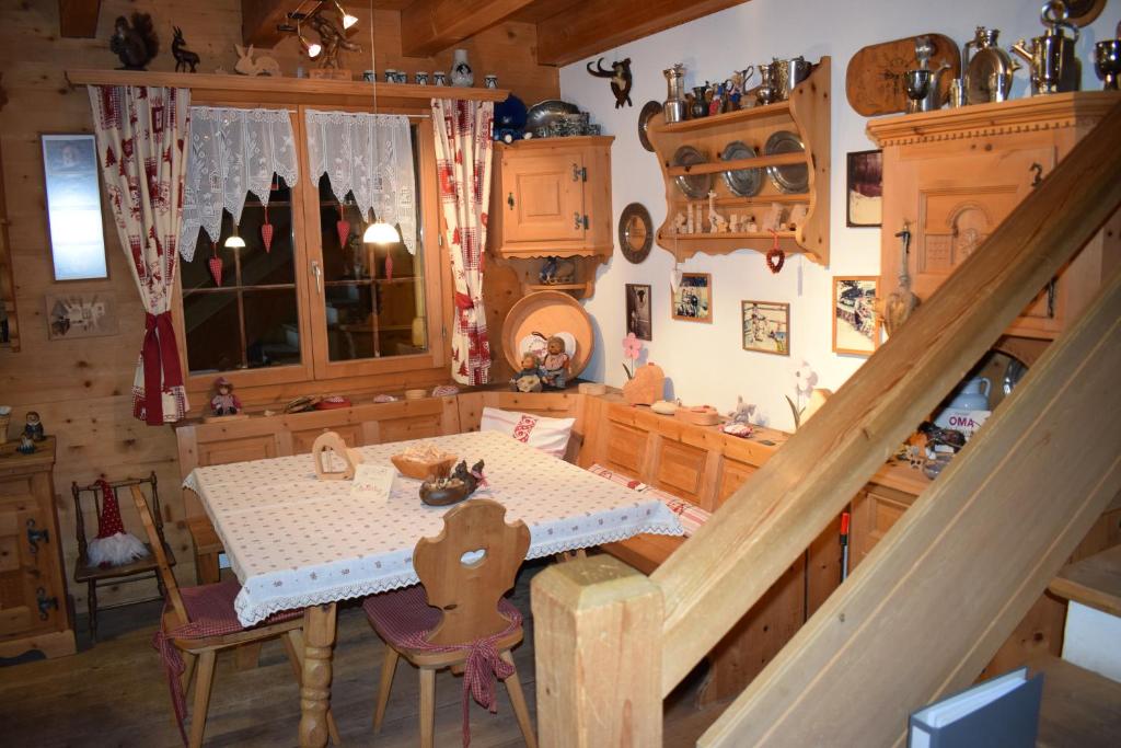 Posezení v ubytování B&B Stiffler-Huus