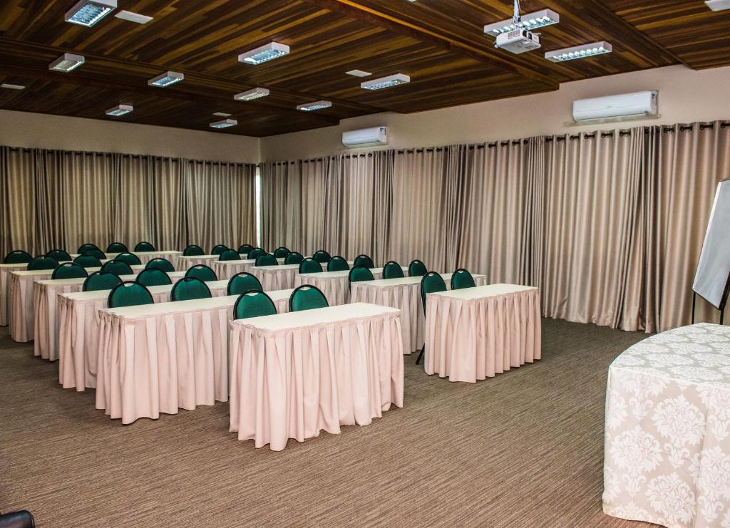  Lagoa Parque Hotel