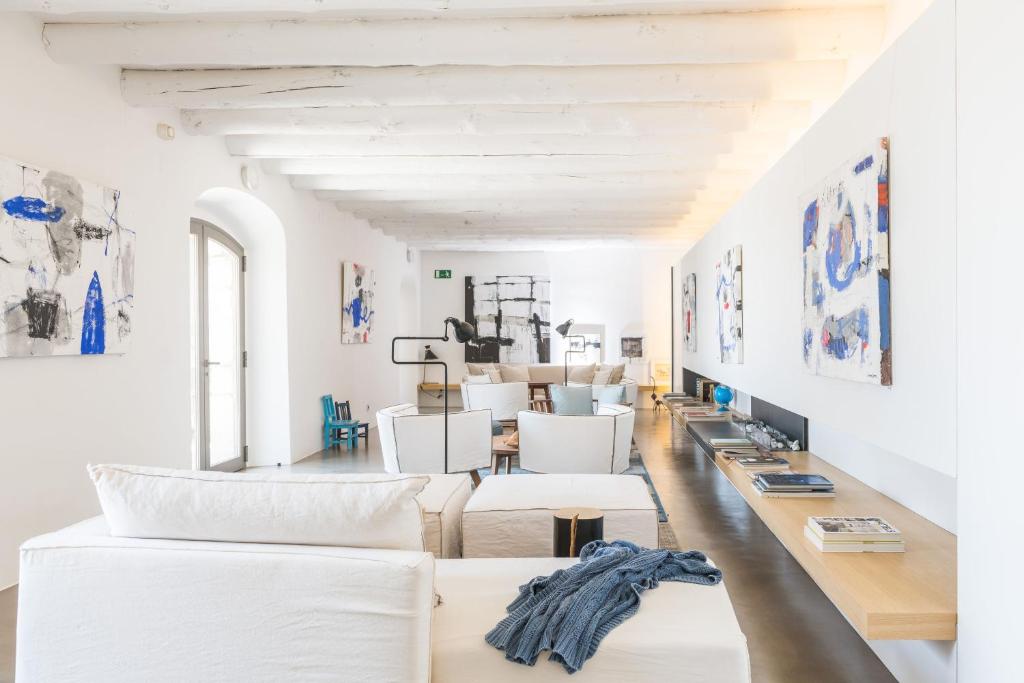 Posezení v ubytování Hotel Mas Lazuli by Fimedhotels