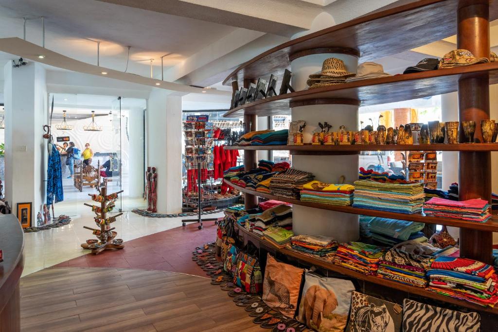 Southern Palms Beach Resort gallery 4