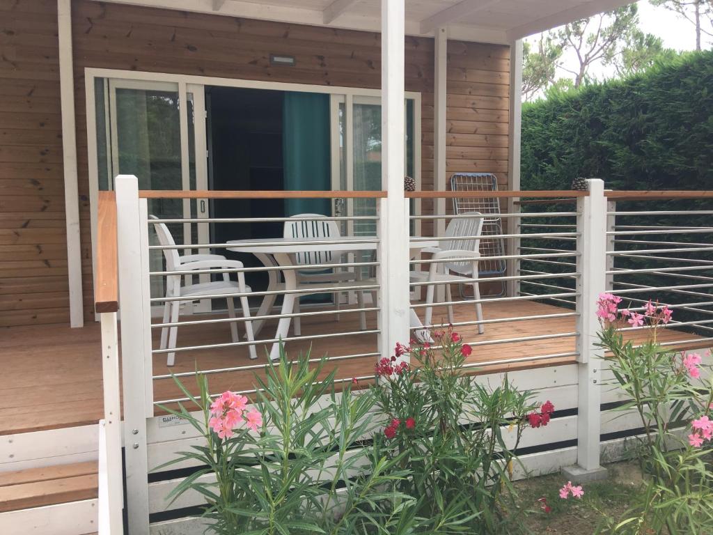 Balkón nebo terasa v ubytování Dune Prestige & Chalets