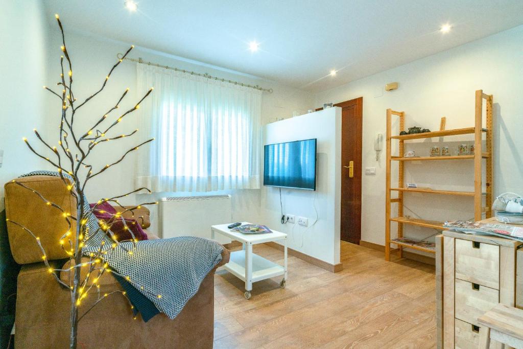 For You Rentals South of Madrid Portazgo apartment TEMPORAL SDM21 - Housity