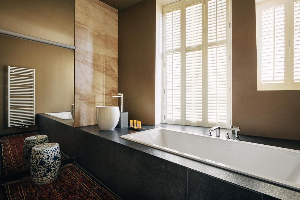 Prinsenhof - Resim 8