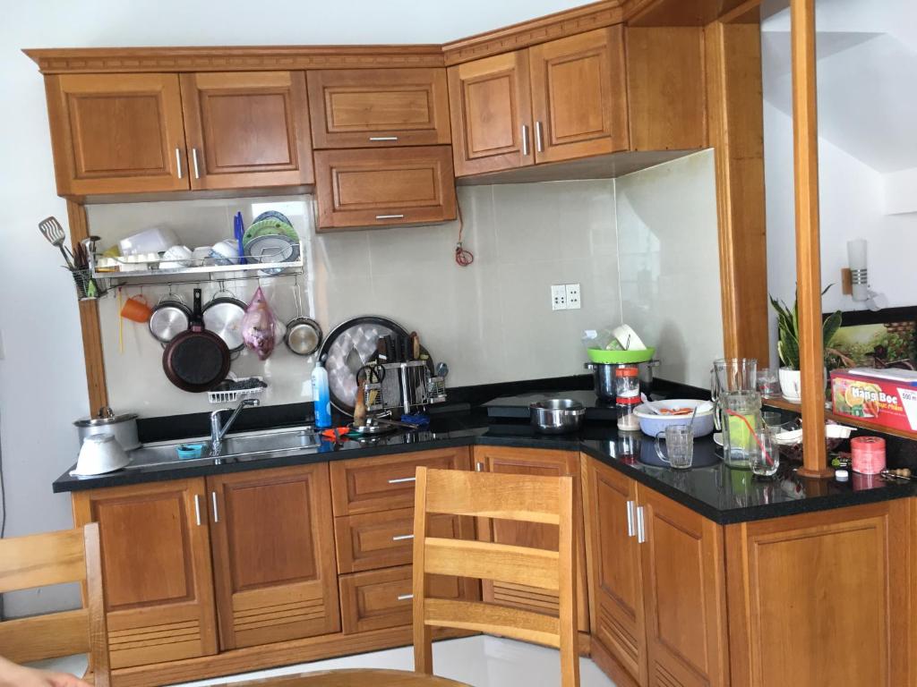 Cucina o angolo cottura di Thom's Homestay