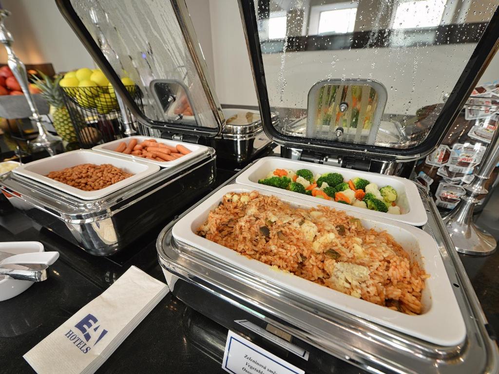 EA Hotel New Town - Resim 18