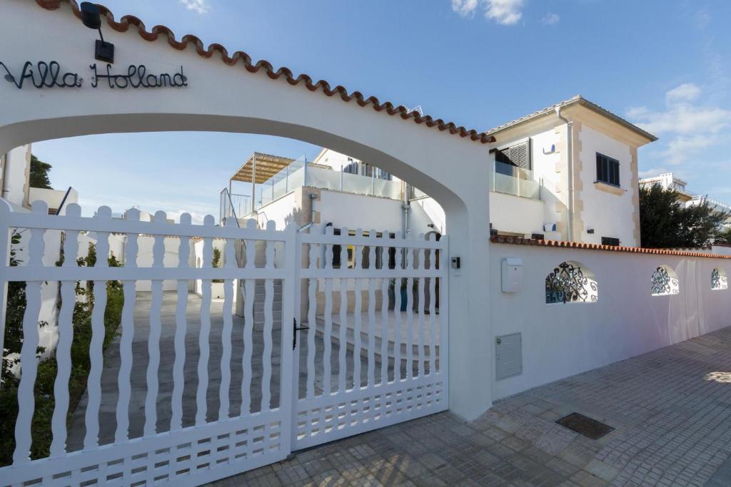 A balcony or terrace at VILLA HOLLAND 11