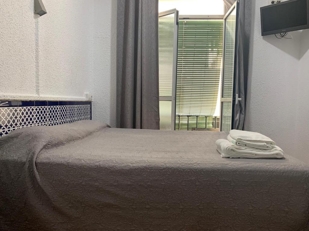 Hostal Alcobia, Seville – Updated 2023 Prices
