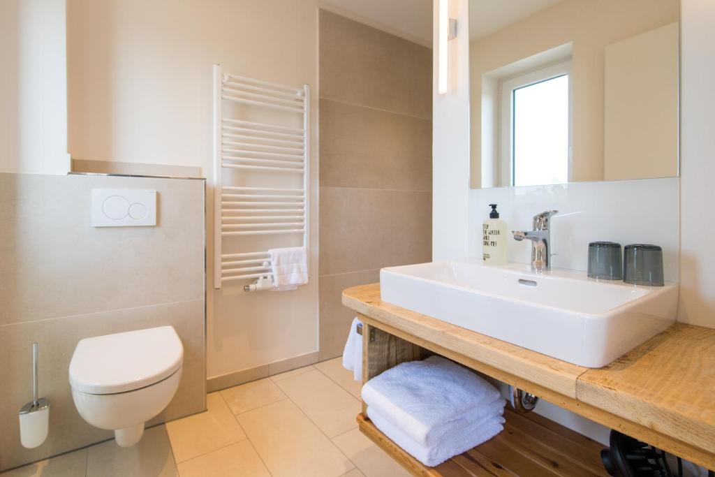 Ostsee-Strandhaus-Holnis - Deluxe Double Room With Sea View - Dünenhaus