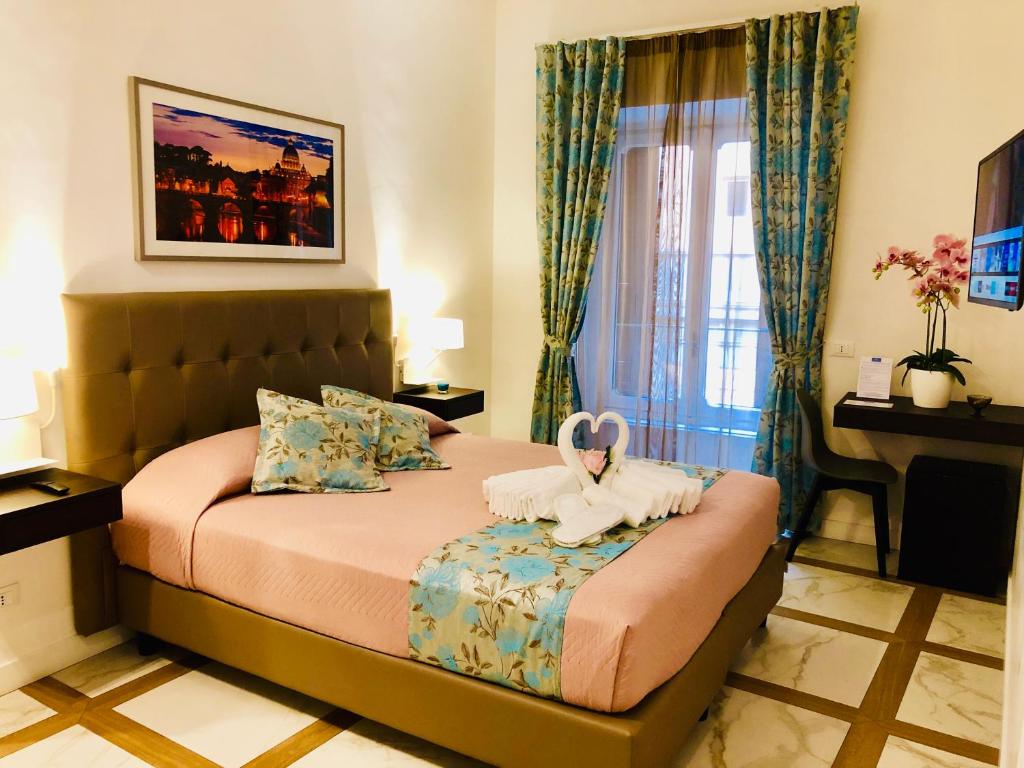 Posteľ alebo postele v izbe v ubytovaní KAMBAL LUXURY SUITES