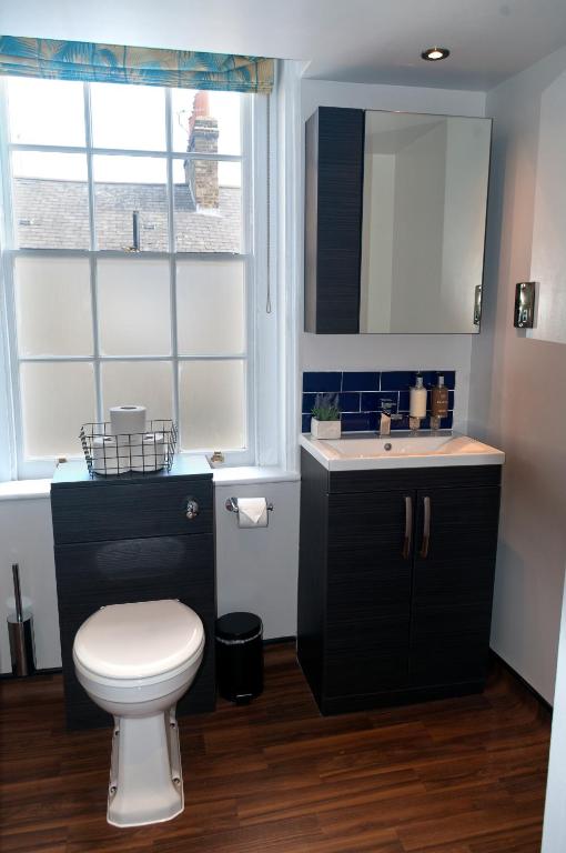 Admiral Hardy - Resim 5