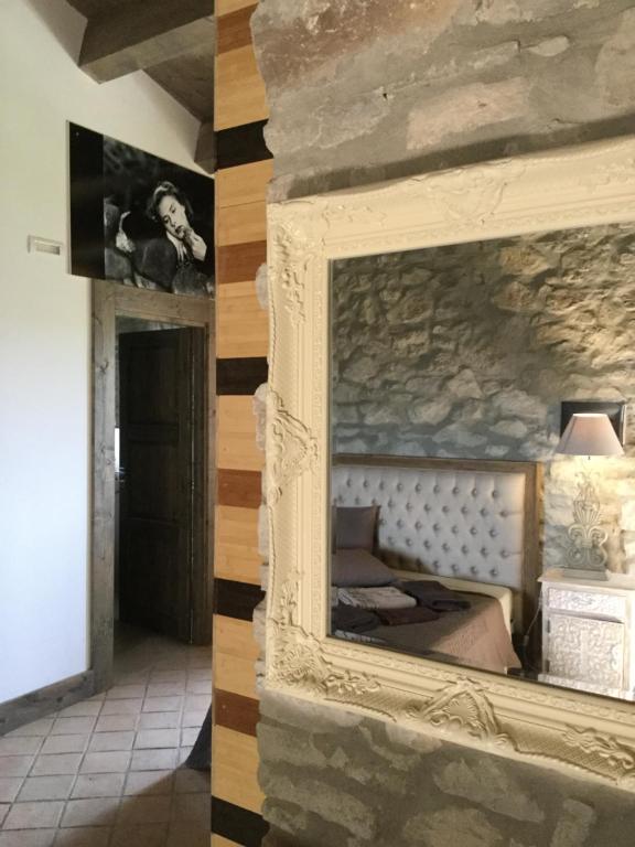 TV a/nebo společenská místnost v ubytování La Portella