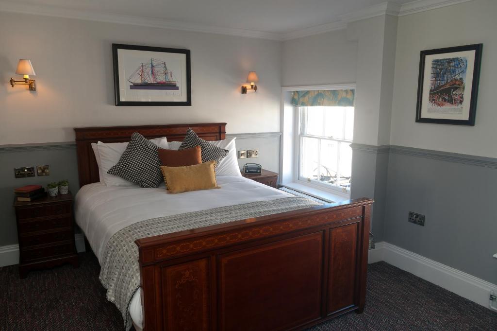 Admiral Hardy - Resim 8