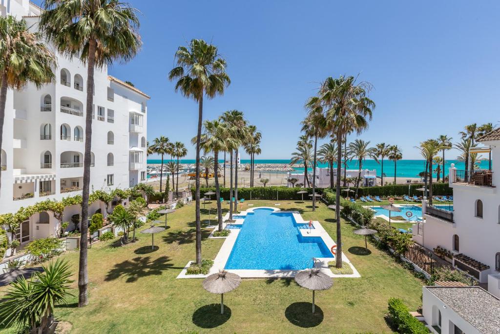 marina real 225, Manilva – Updated 2022 Prices