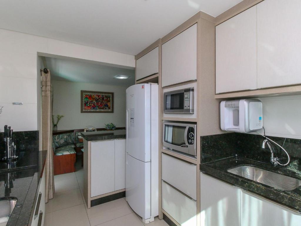 Aluguel Apartamento 2 quartos sendo 1 suíte / Bombas-SC