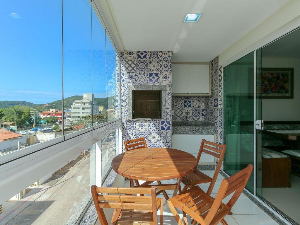  Aluguel Apartamento 2 quartos sendo 1 suíte / Bombas-SC