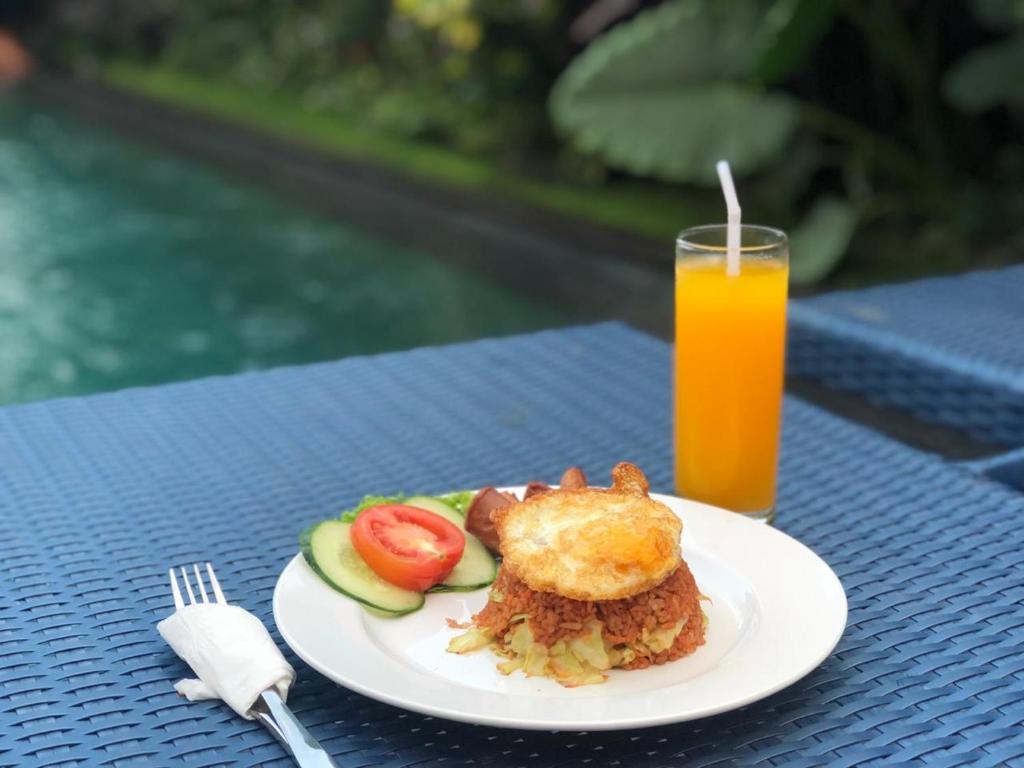 Devan Guest House Canggu - 14