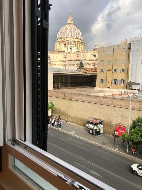 Foto de la galeria de Zeus Inn - Una finestra sul Vaticano a Roma