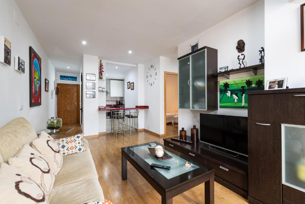 Aurora Beach Apartment