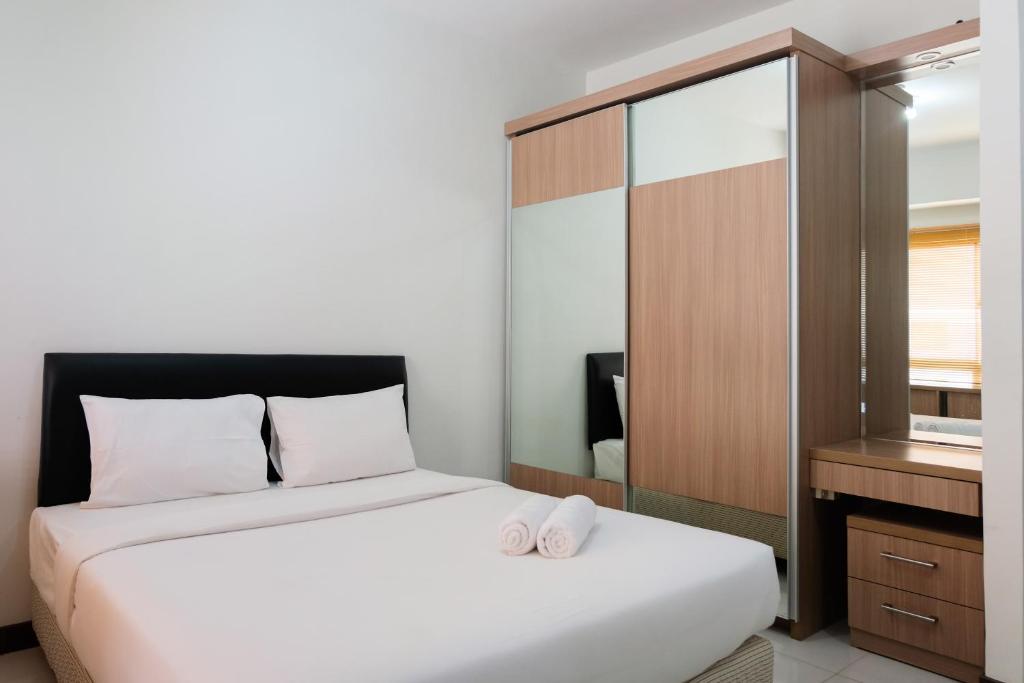 Simply Furnished Studio Apartment at Scientia Residence By Travelio - Studio Apartment