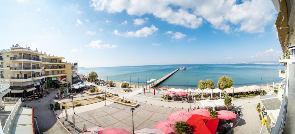 Luxury Plateia Rooms, Perea (updated prices 2025)