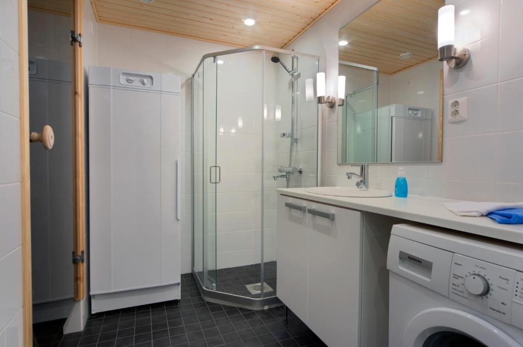 Фотография из галереи Ruka Ski Chalets в Руке