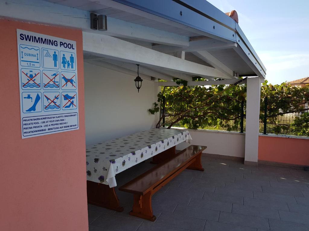 Balkón alebo terasa v ubytovaní Ferienhaus Bucic