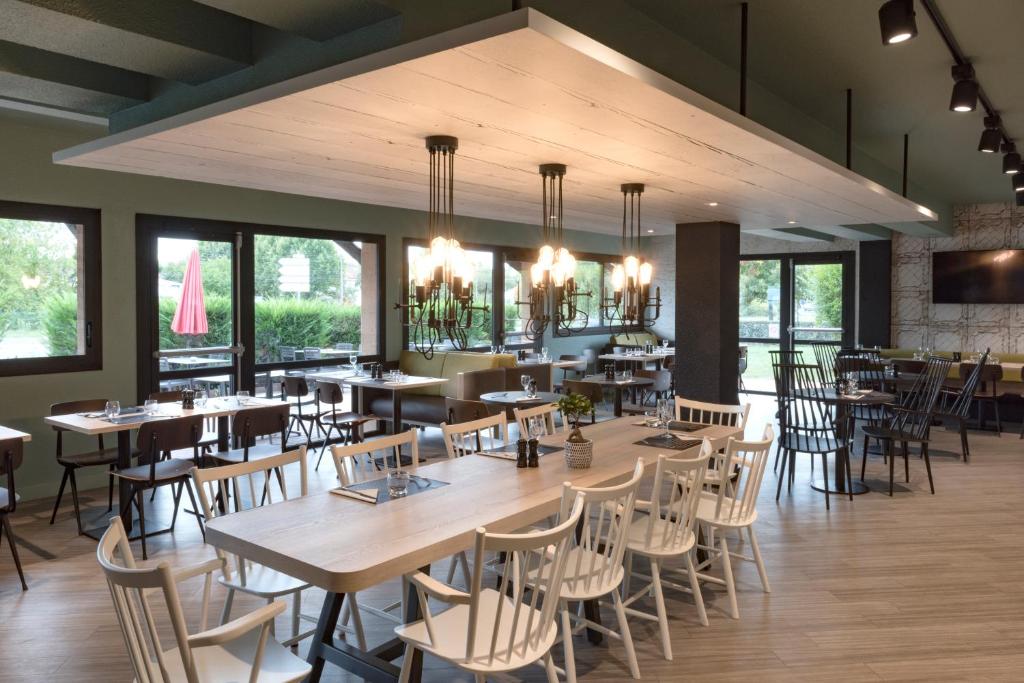 Restaurace v ubytování ibis Creil Sur Oise
