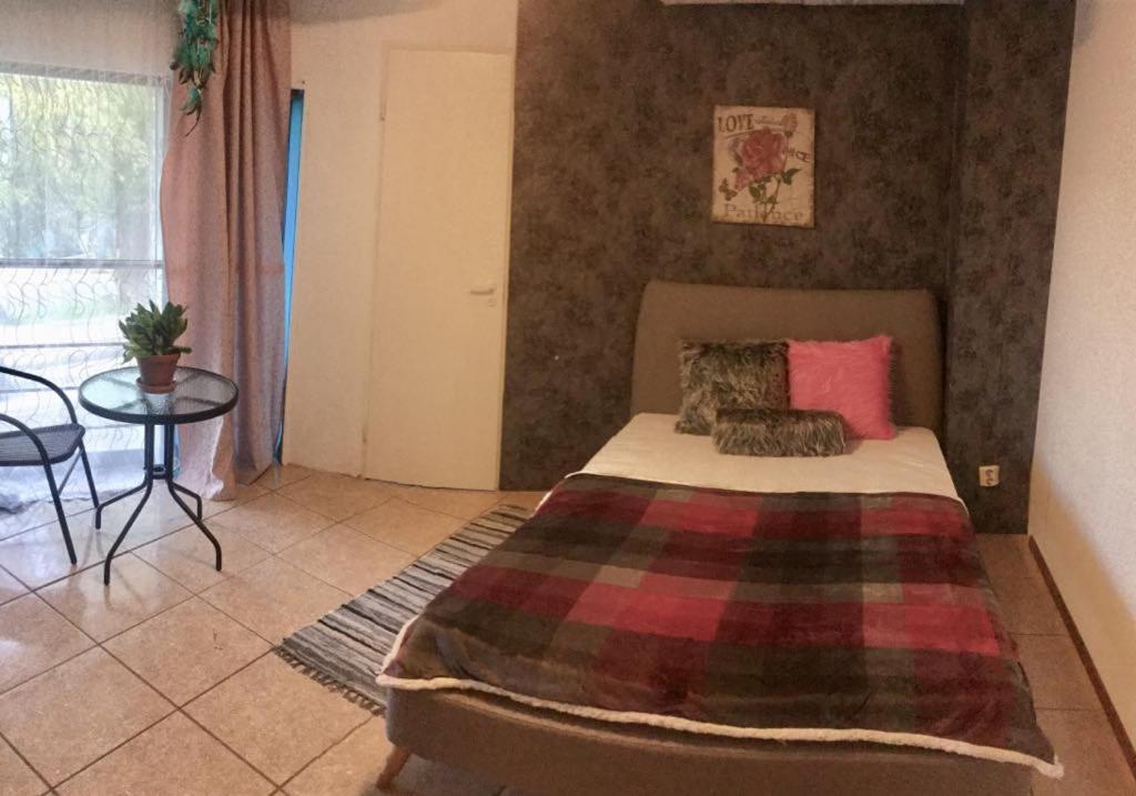 Postel nebo postele na pokoji v ubytování Harbour Hub Hostel