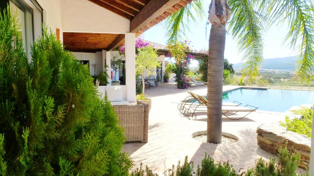 Sharish - Monte Das Estevas - King Suite Con Vista De Piscina
