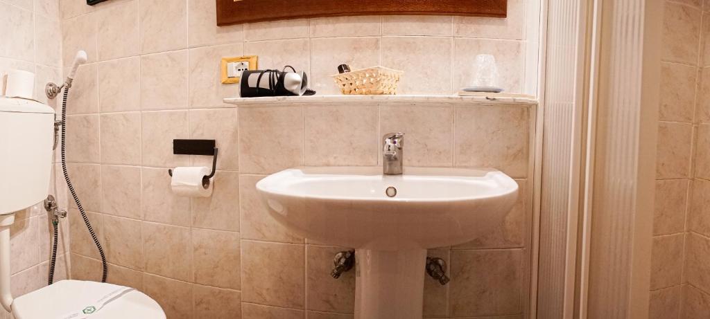 Koupelna v ubytování B&B Le Undici Lune