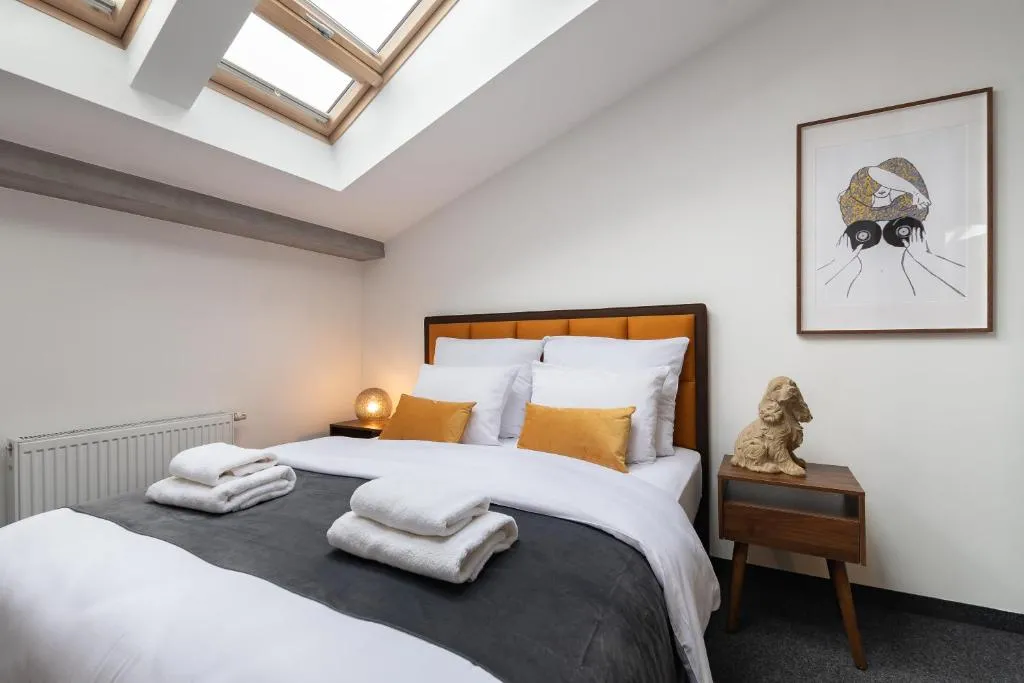 Good Bed - Elegant Music Apartment - Old Town, Krakow, Poland
