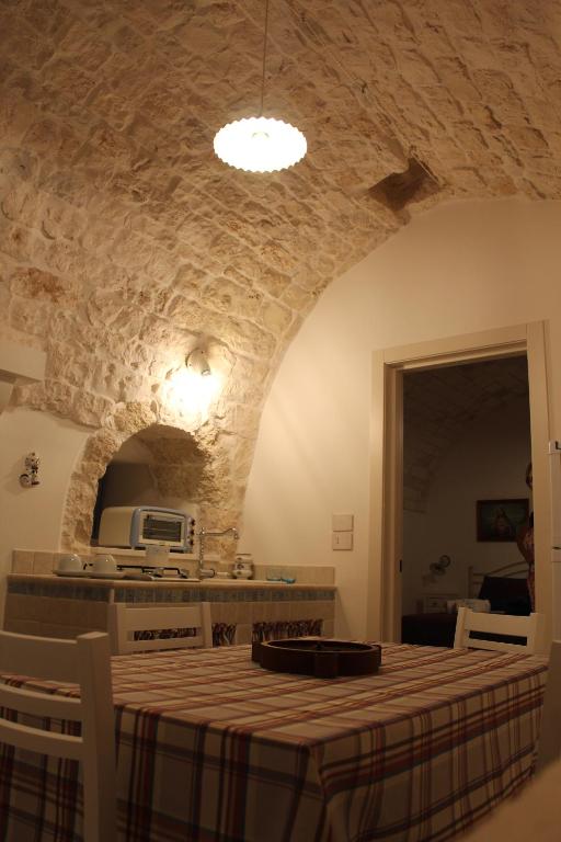 Telewizja i/lub zestaw kina domowego w obiekcie TRULLI COLIBRI'