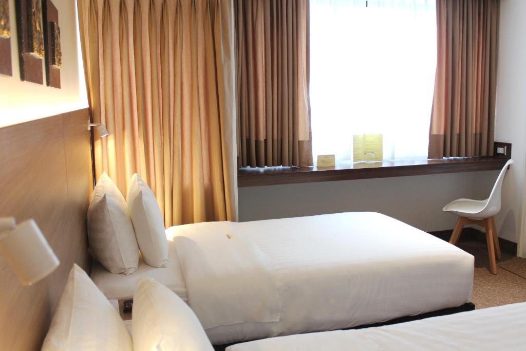 HABITAT HOTEL