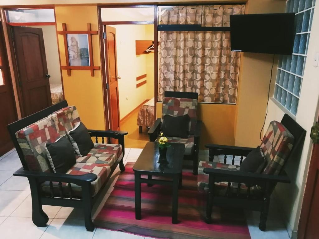 Posezení v ubytování Conquista Cusco