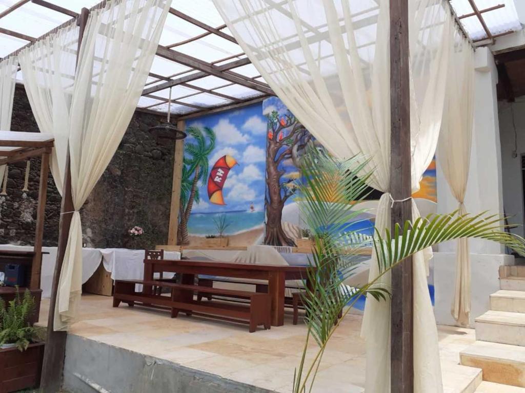  Reviver Hostel