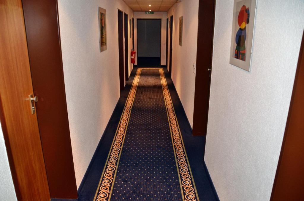 Fotografie z fotogalerie ubytování Hotel Garni Oberrhein v destinaci Rheinfelden