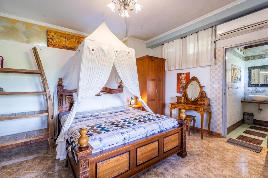 Tirta Asri Ubud Villa - Deluxe Bungalow With Garden View