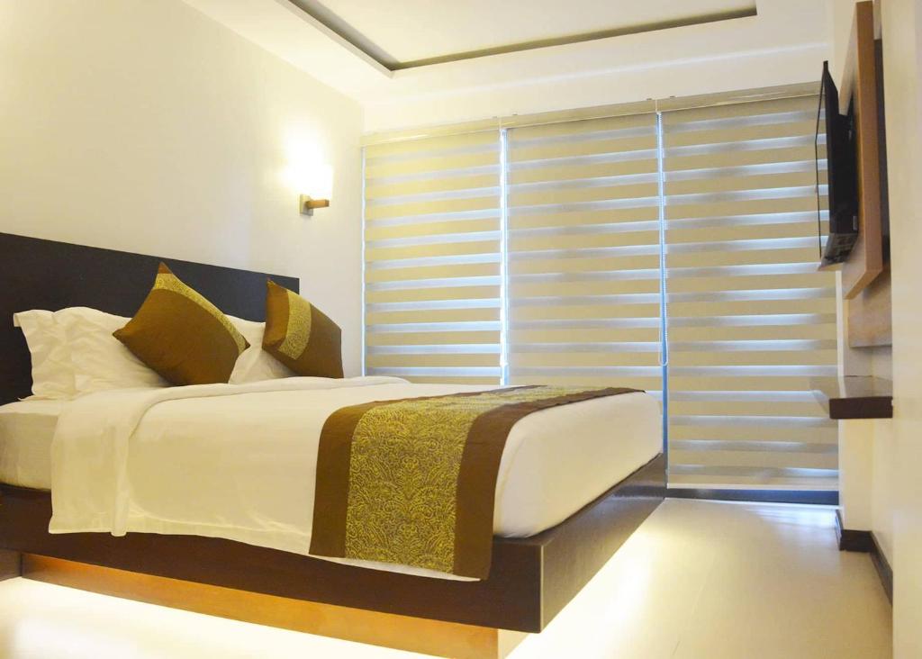 Commander Suites de Boracay photo