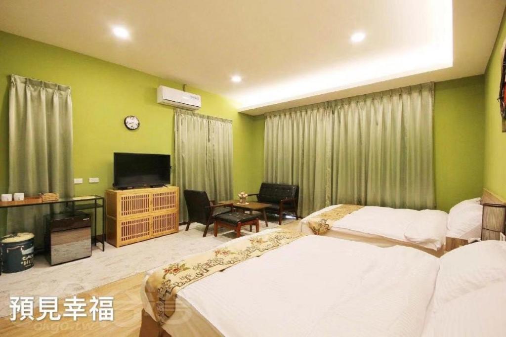 哈瑪星濱線民宿