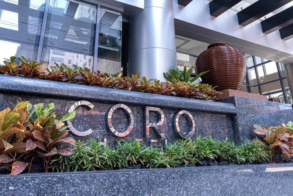 Certifikát, hodnocení, plakát nebo jiný dokument vystavený v ubytování Coro Hotel