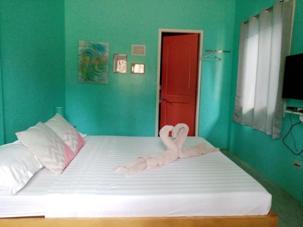 
Cama ou camas em um quarto em Seaside Hue Resort
