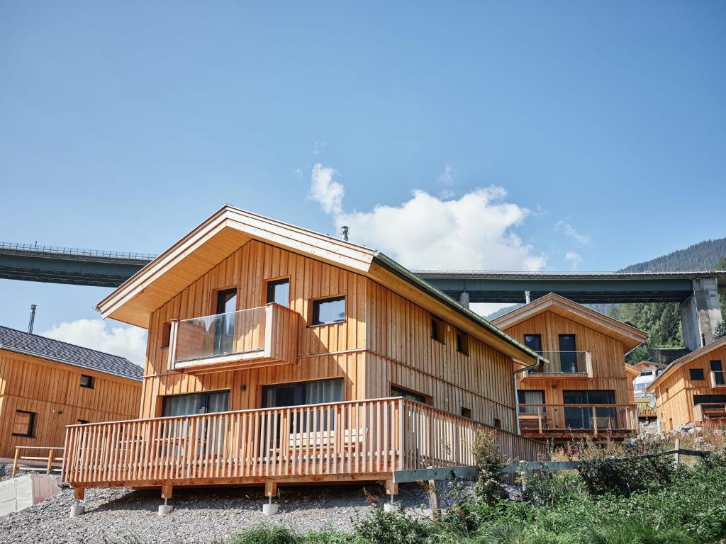 Cozy Chalet in Steinach am Brenner with Balcony and sauna, Steinach am  Brenner – opdaterede priser for 2023