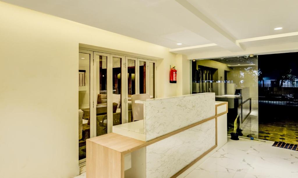 TV a/nebo společenská místnost v ubytování Itsy Hotels Mirra