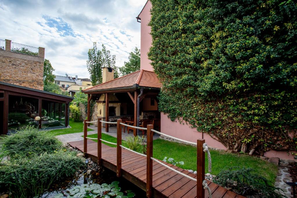 Zahrada ubytování Hotel Anna